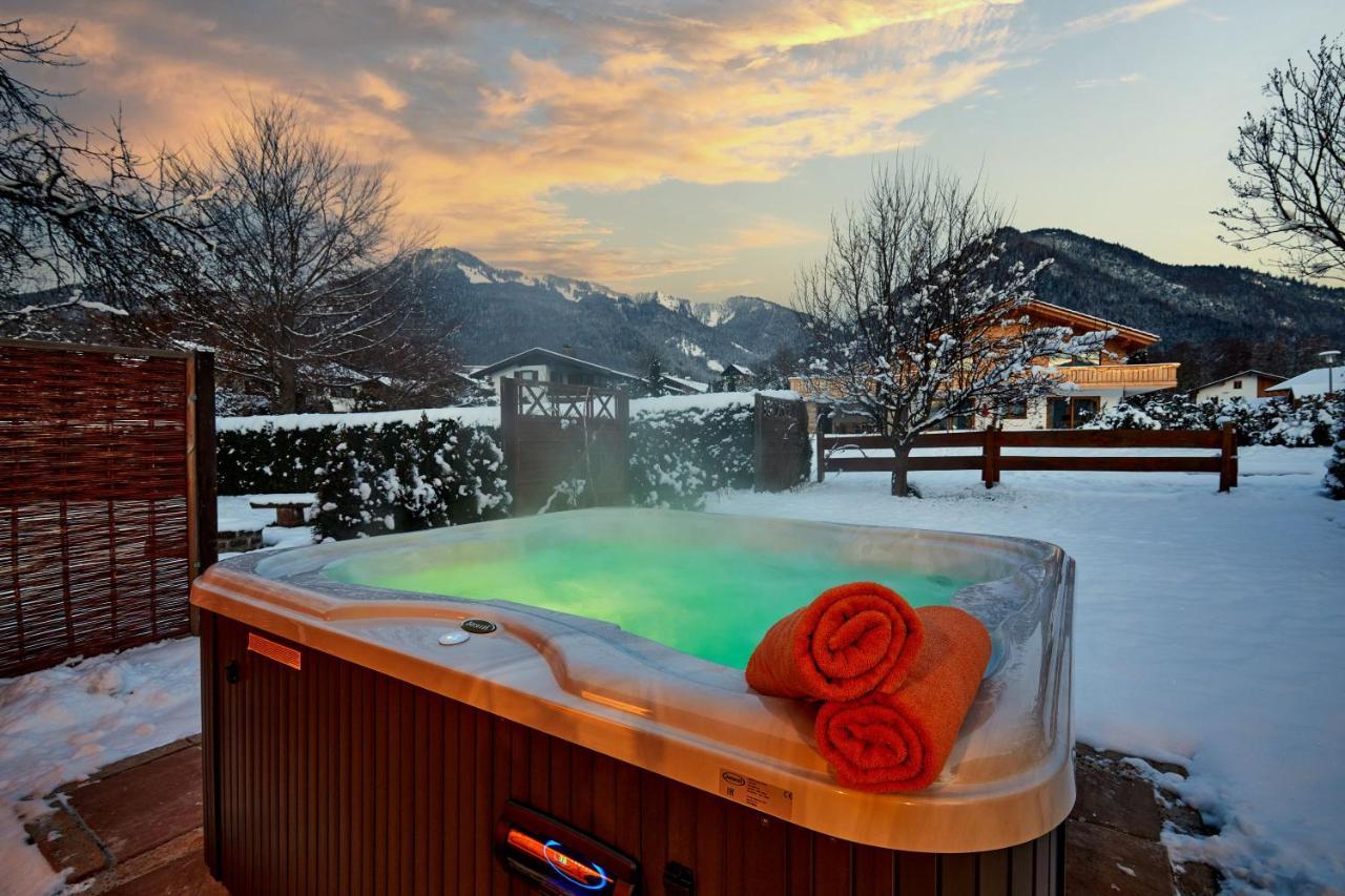 Chiemgauferienwohnungen - Wanderlust Und Alpenrose Unterwössen Eksteriør billede